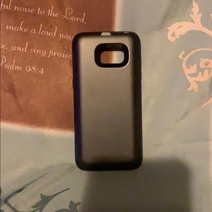 Galaxy S7 edge case charger.